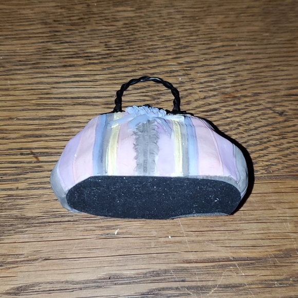 🥳Last 1 - Decorative Miniature Resin Frame Handbag - Picture 3 of 3